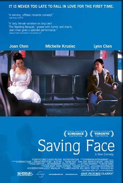 导演米切尔·利希藤斯(MitchellLichtenstein)携主演黛米·摩尔(DemiMoore 李安助阵《喜悦之泪》 黛米·摩尔夫妇秀情侣装 2010-02-17 李安助阵《喜悦之泪》公映，当天黛米·摩尔夫妇黑衣情侣装恩爱亲密状一同出现。