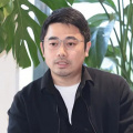无论是与顶尖电影人的合作，还是对科幻题材的勇敢尝试，戴墨用行动诠释了“不设限”的创作态度。